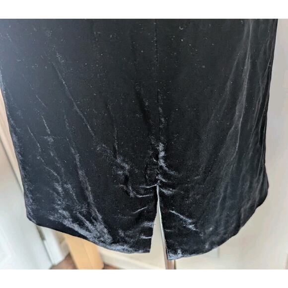 Yves Saint Laurent Vintage Black Velvet Top Button Shoulder Size 34 Viscose/Silk - Picture 8 of 16
